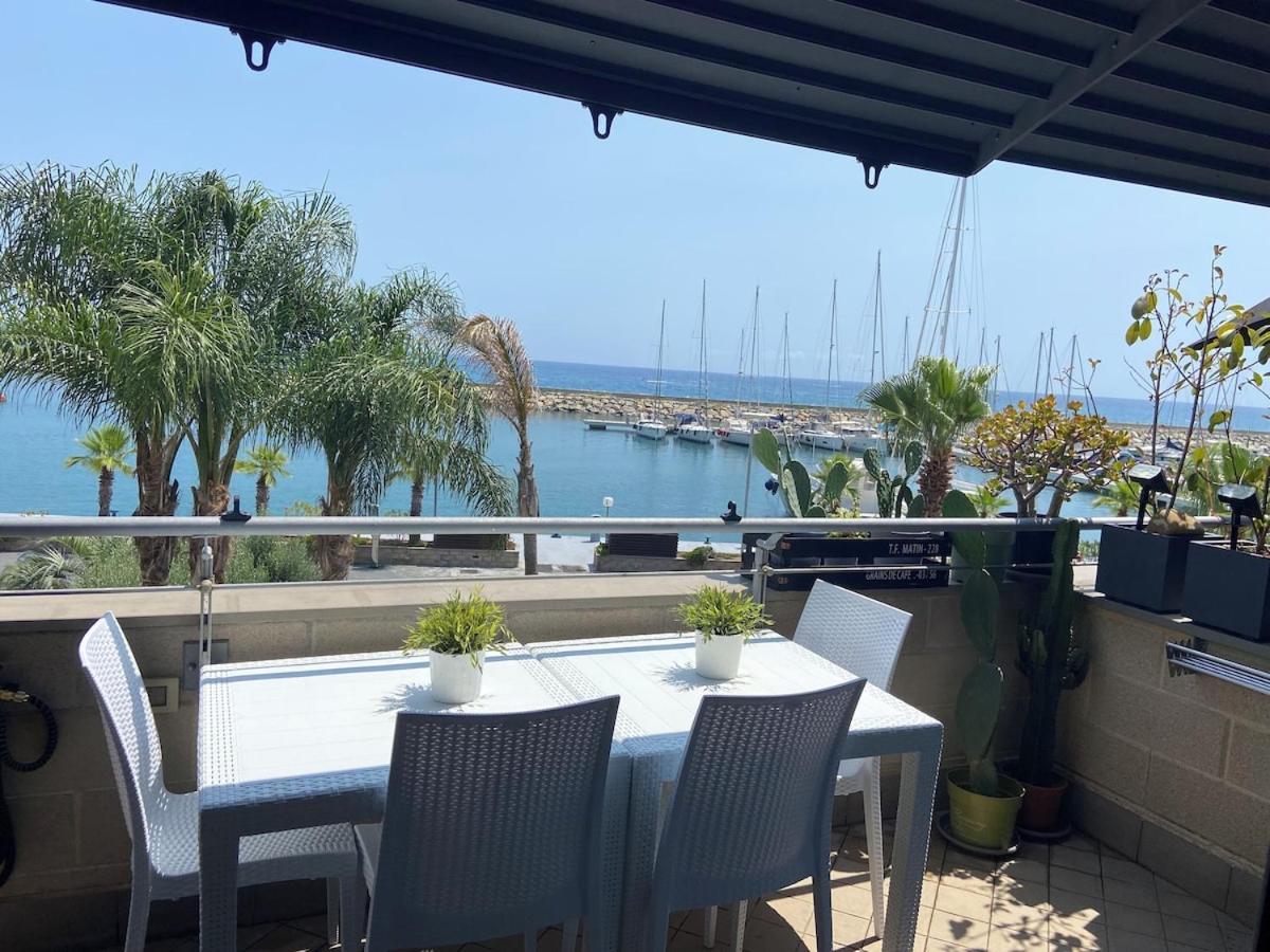 Luxury Apartment San Lorenzo Al Mare Exterior foto
